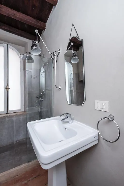 Piazza Navona Artist Loft Apartment Rome 0*,