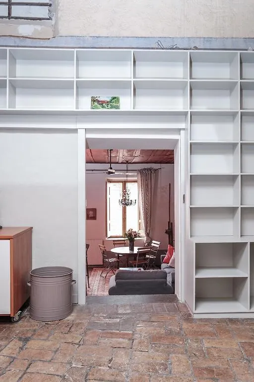 Piazza Navona Artist Loft Apartment Rome